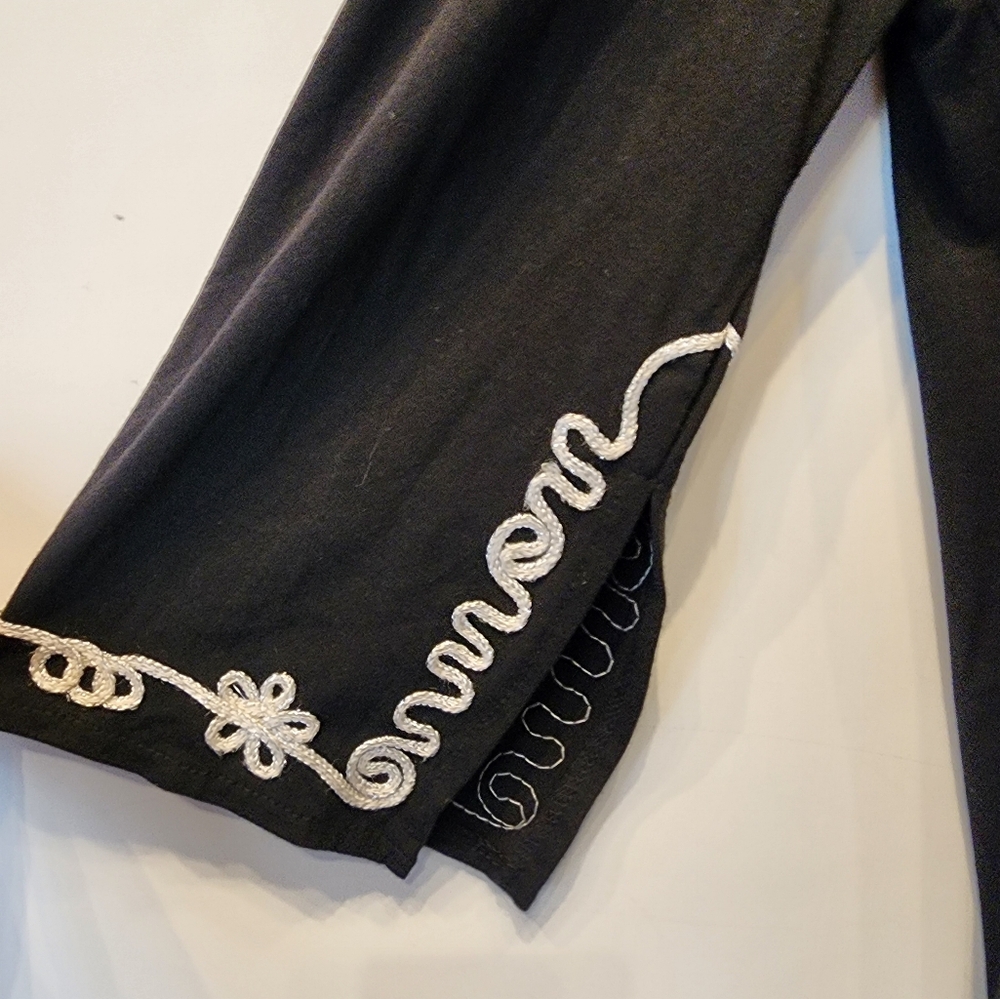 Lauren Michelle Top Large Blouse Tunic Embroidered Crew Neck Boho Classic Black - Picture 7 of 9